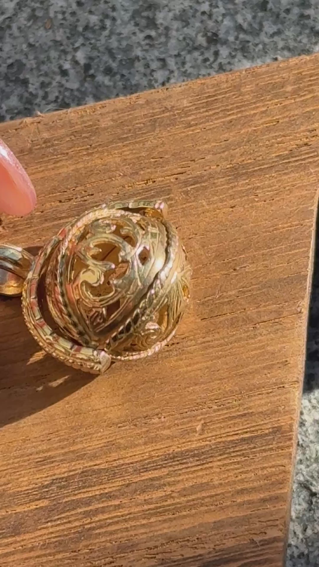 Antique Filigree Spinner Orb
