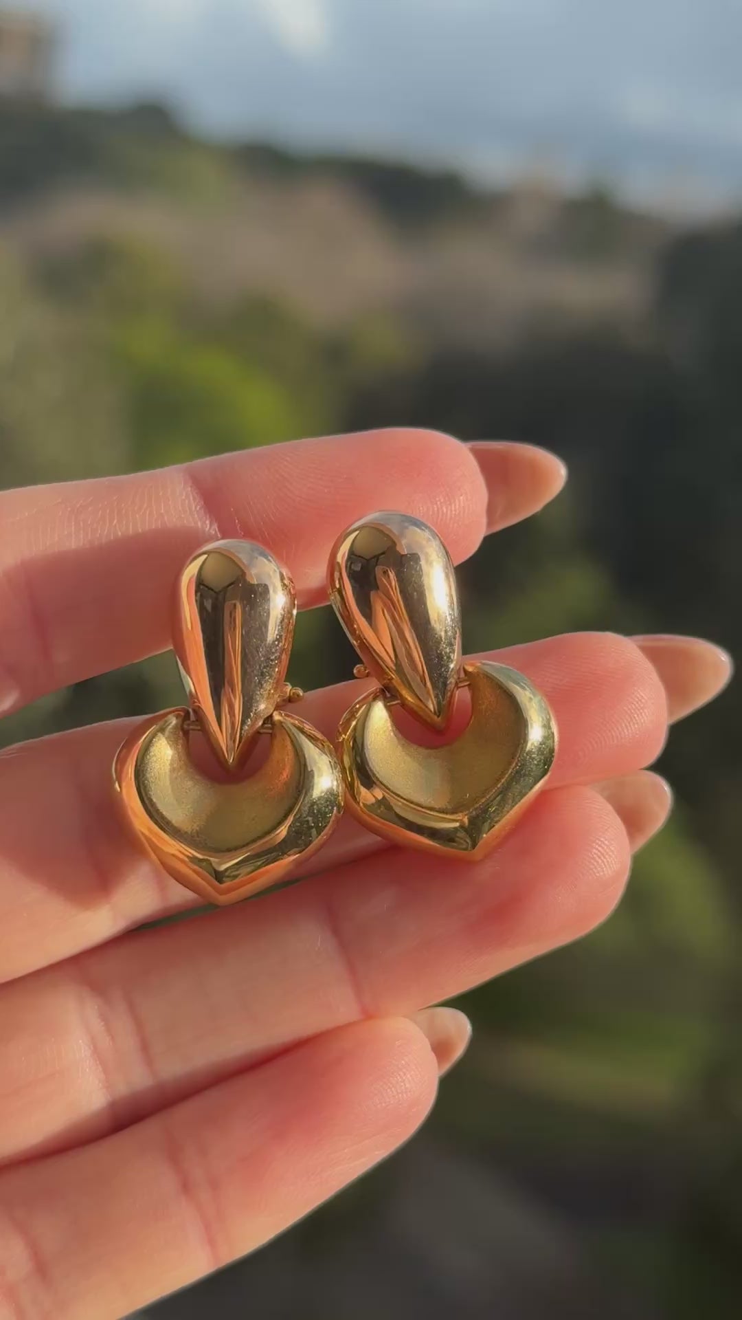 18k Heart Doorknocker Earrings