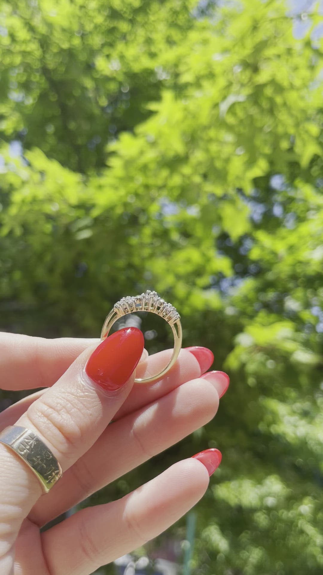 Vintage Floral Diamond Cluster Ring