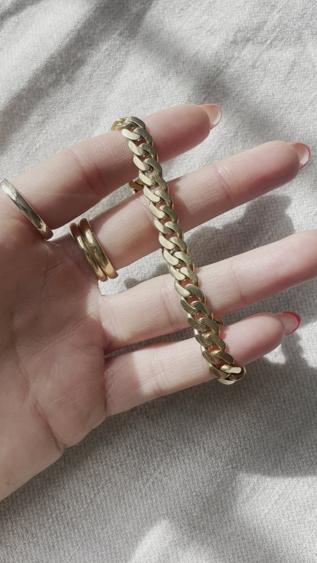 Solid Curb Bracelet