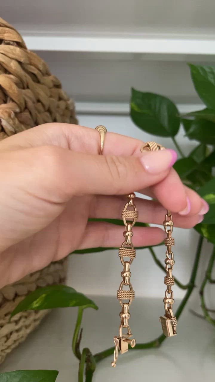 7.5” Vintage solid bracelet