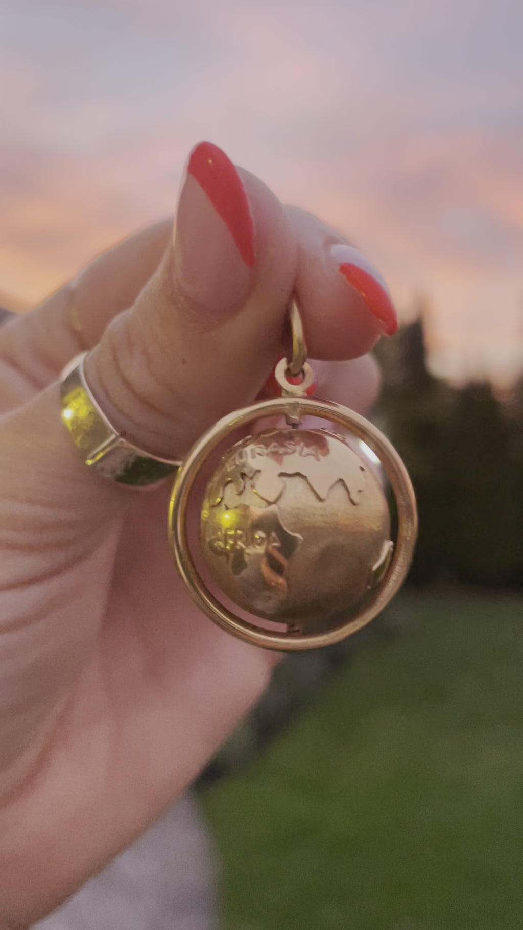 Vintage Globe Charm