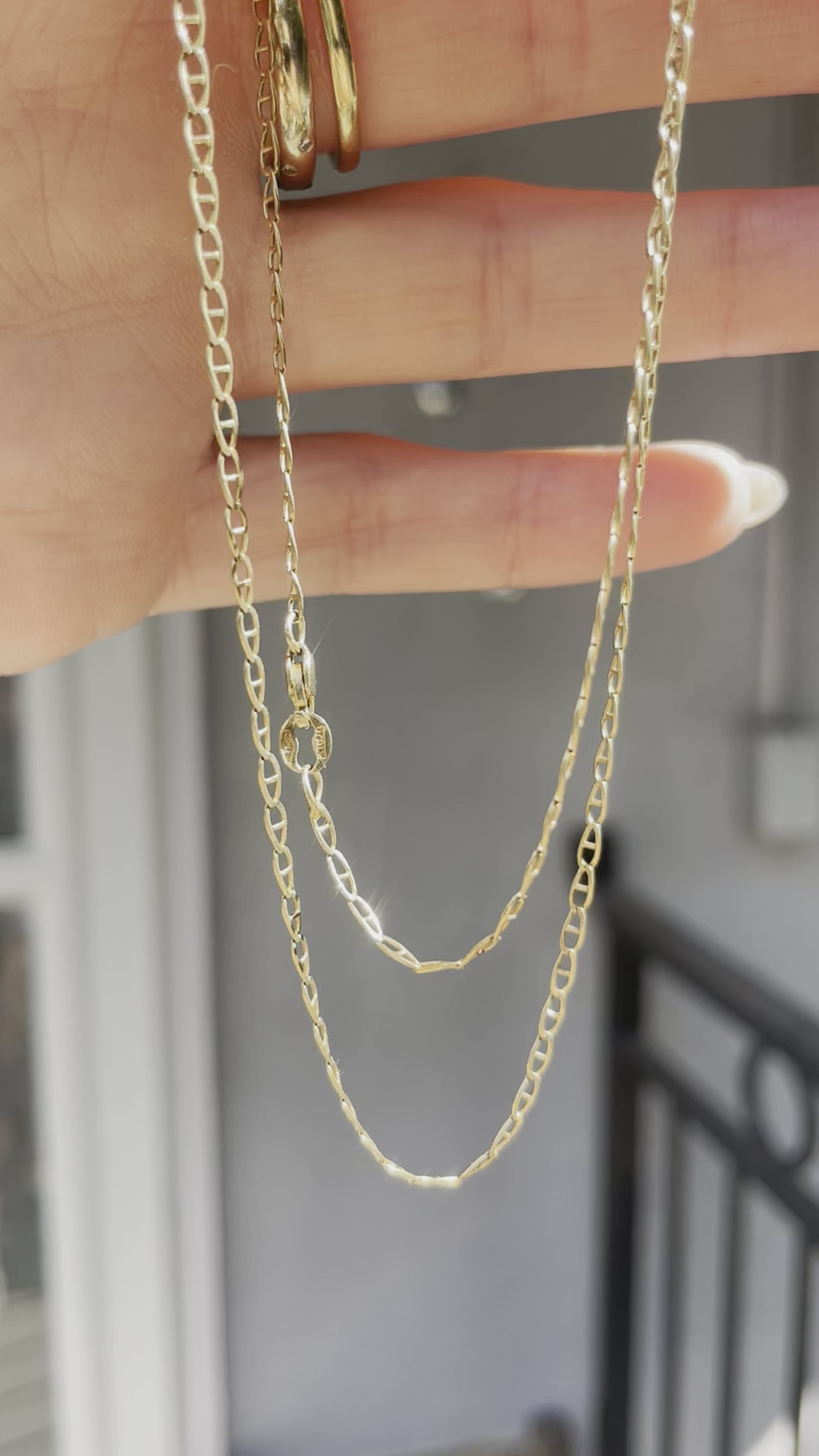 Vintage dainty marina