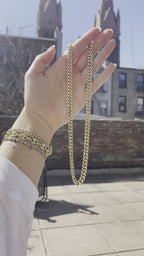 Chunky puffy Miami curb chain choker