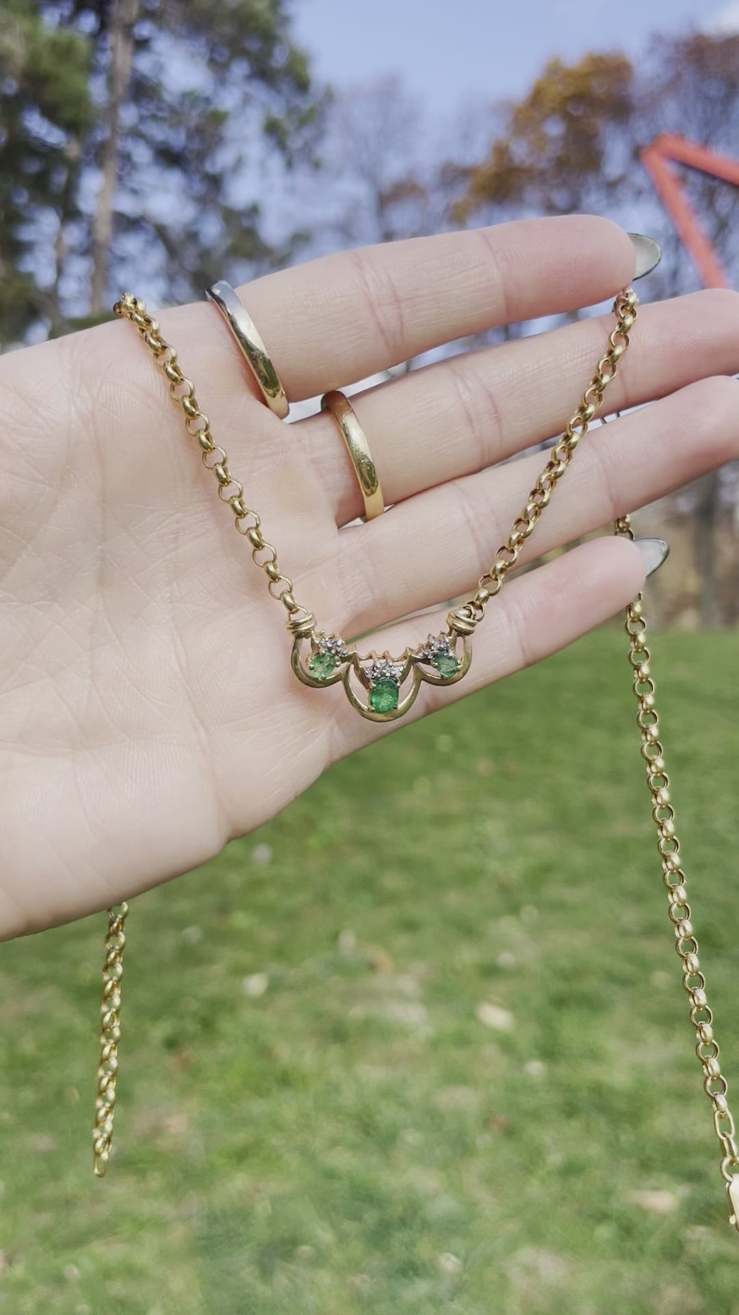 Emerald Rolo