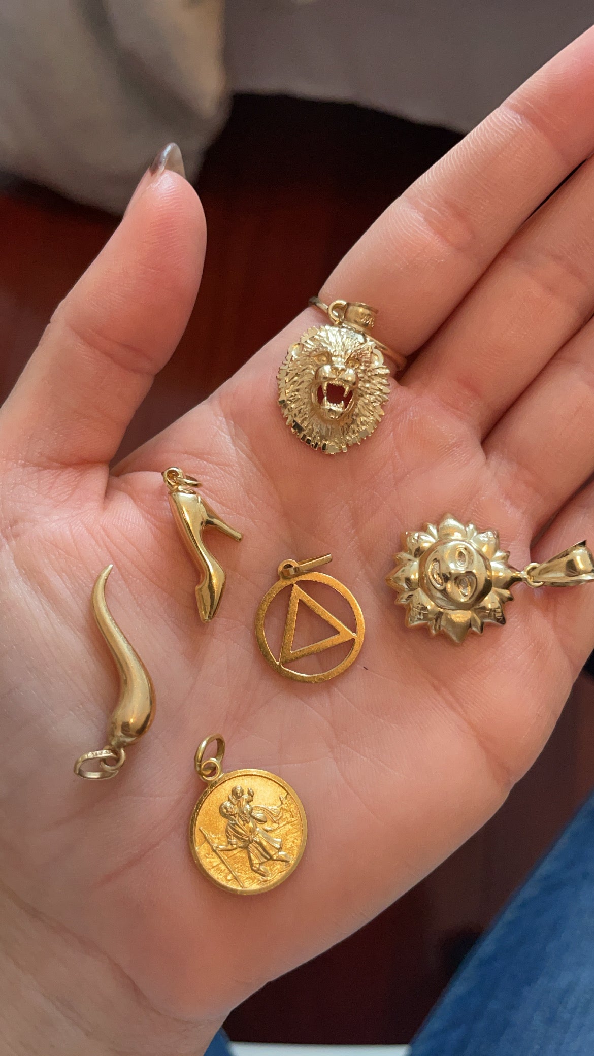 Incircle Vintage Charm