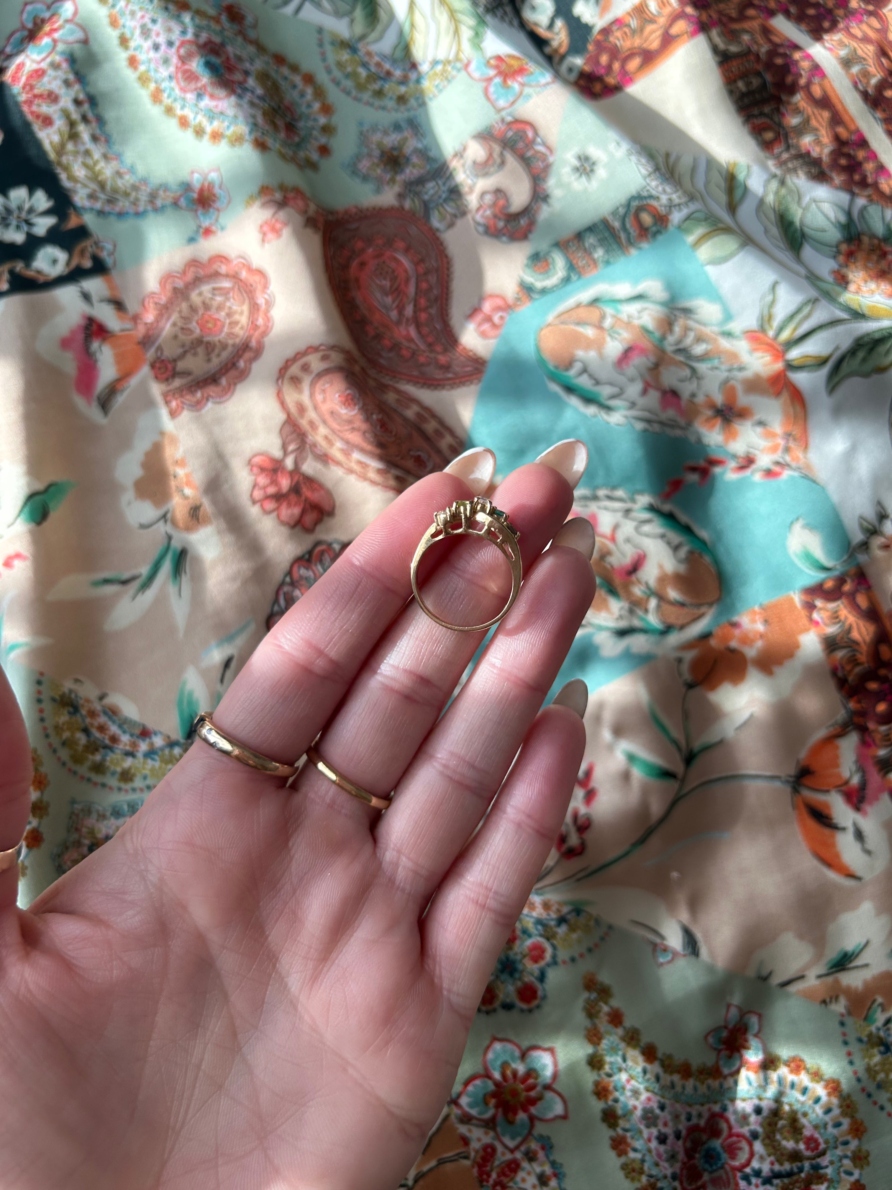 Peridot Emerald Diamond Ring