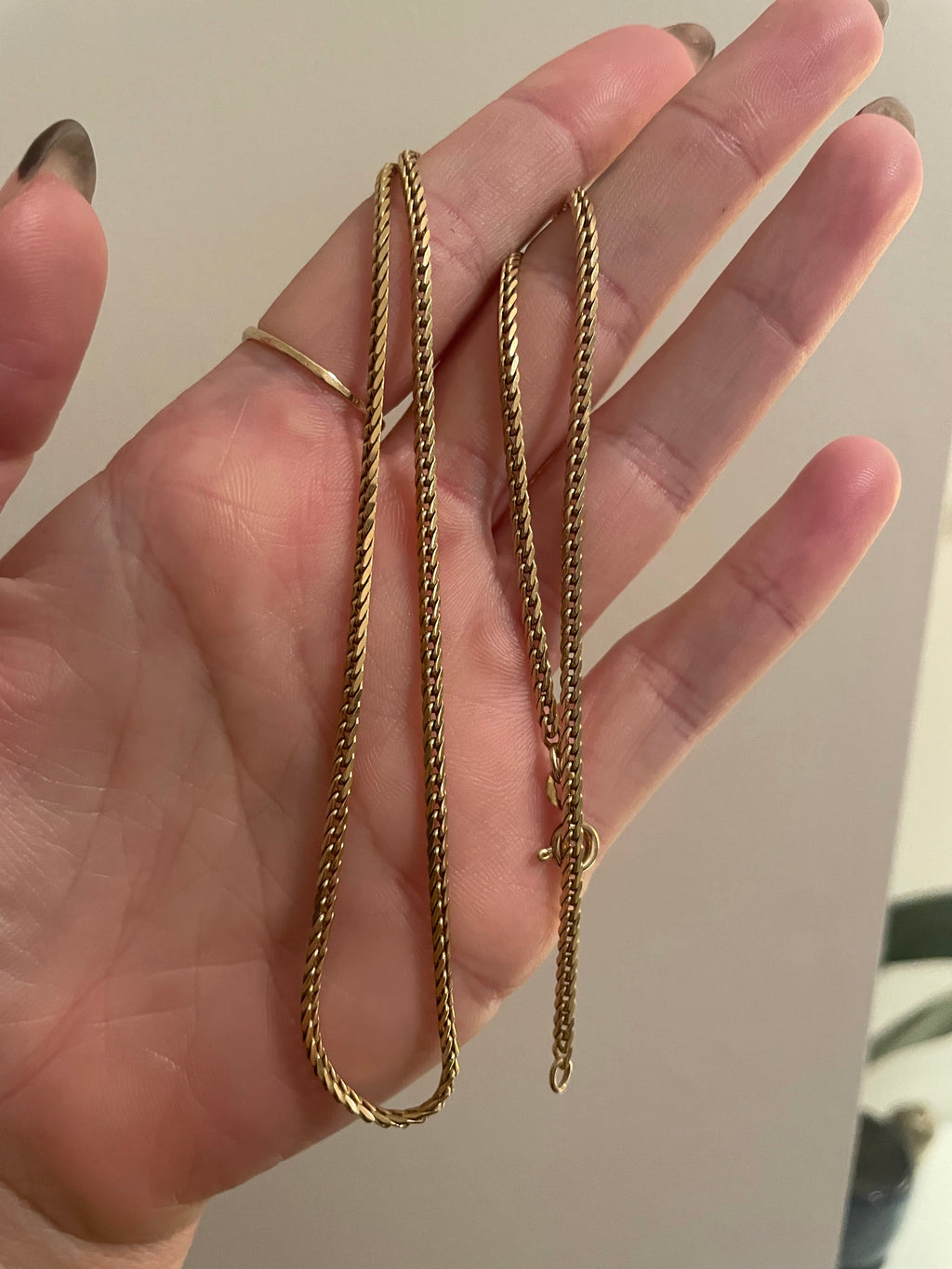 Vintage Fishtail Curb