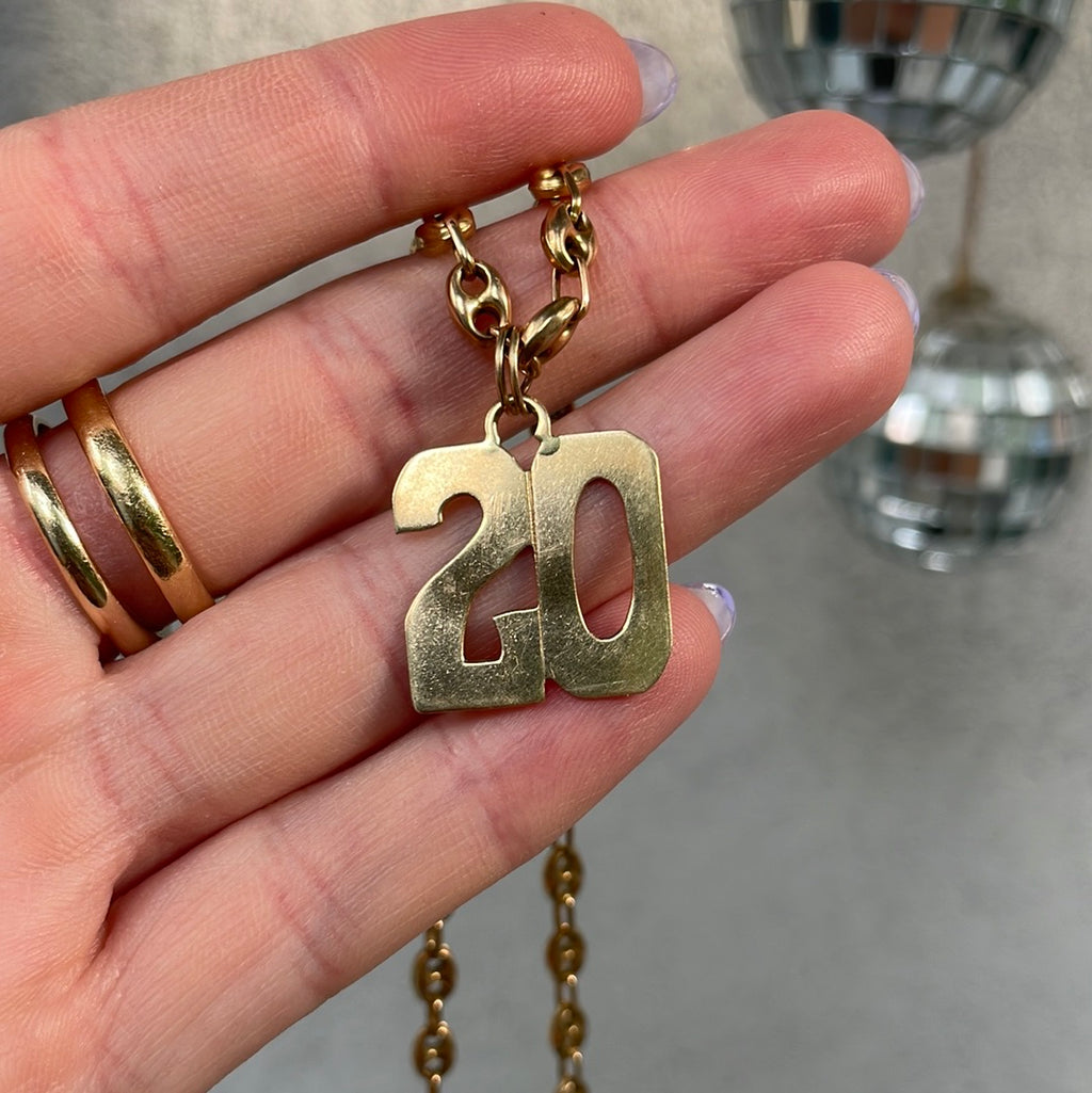 20 Charm