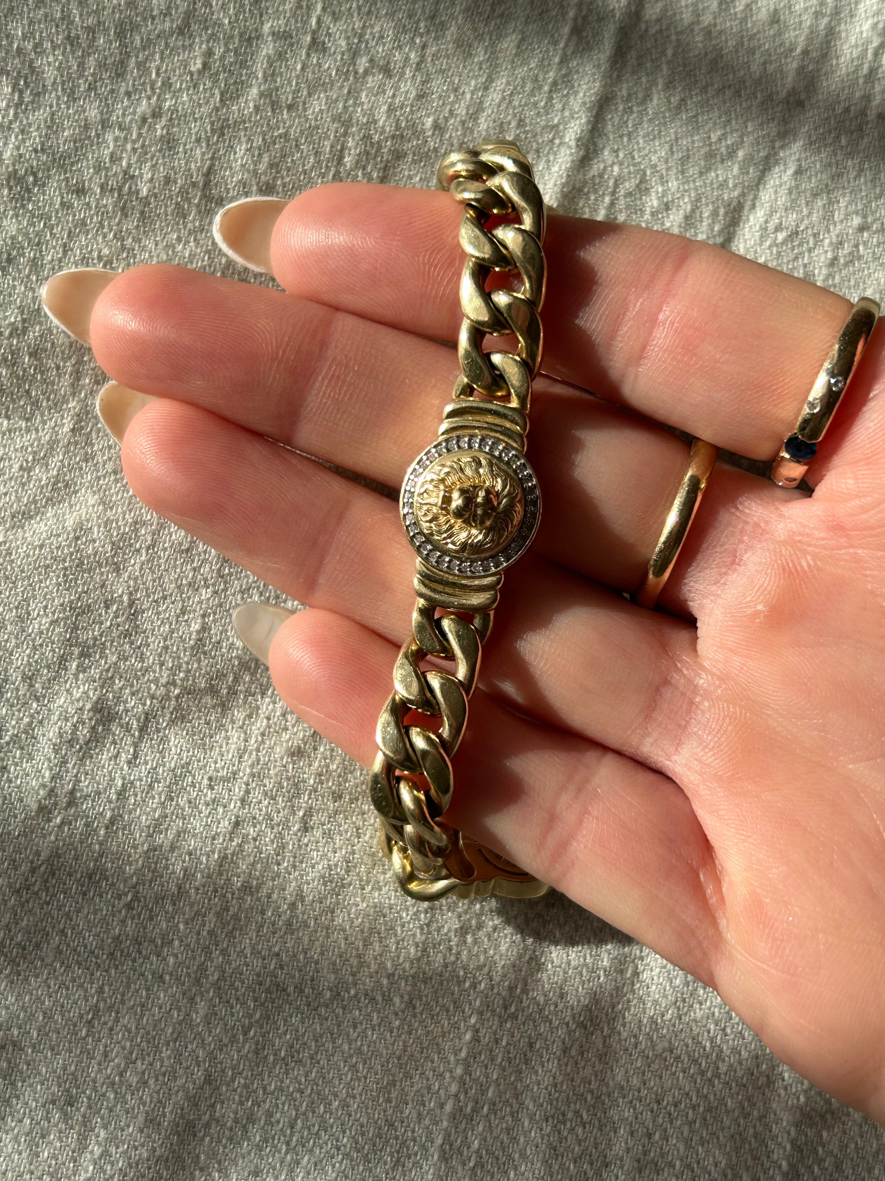 Diamond Lion Curb Bracelet