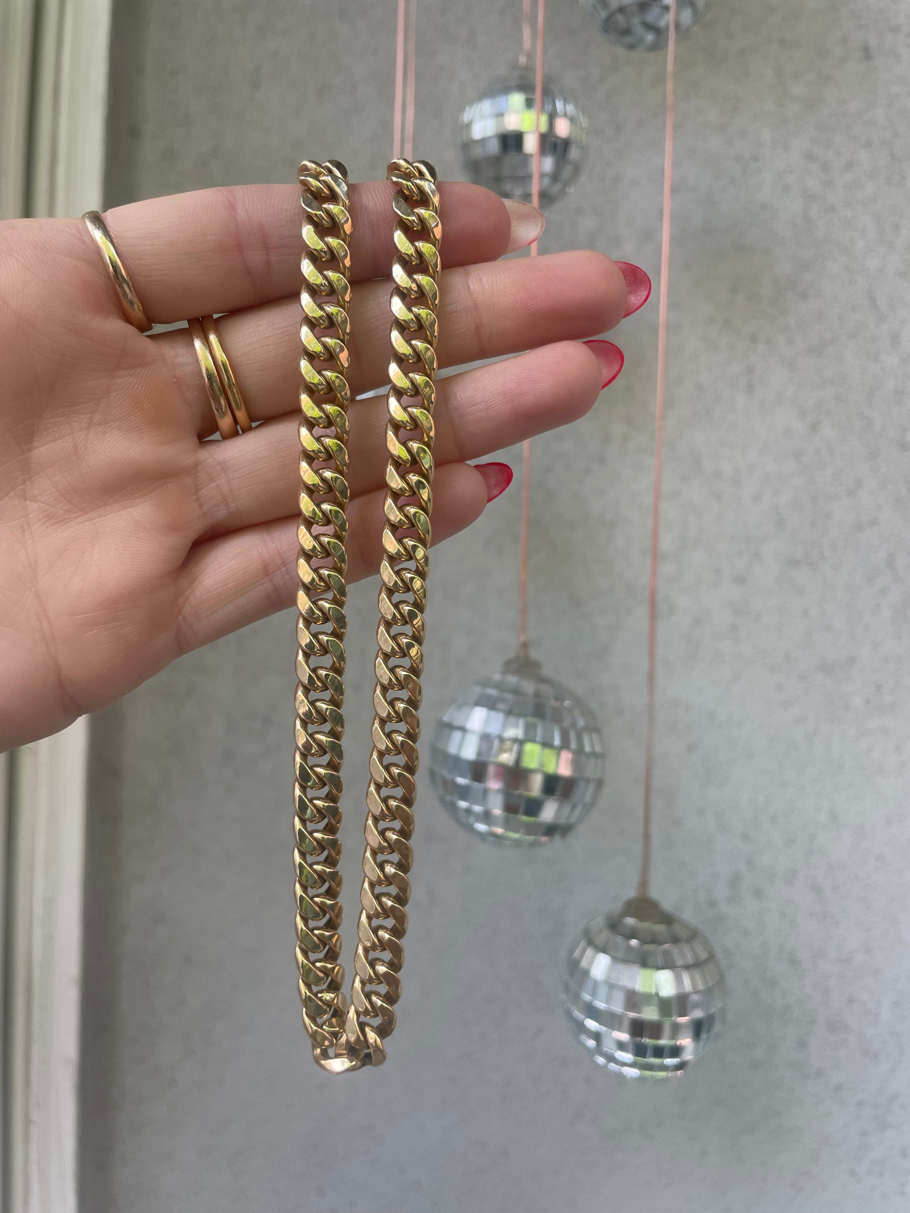 Cuban Choker