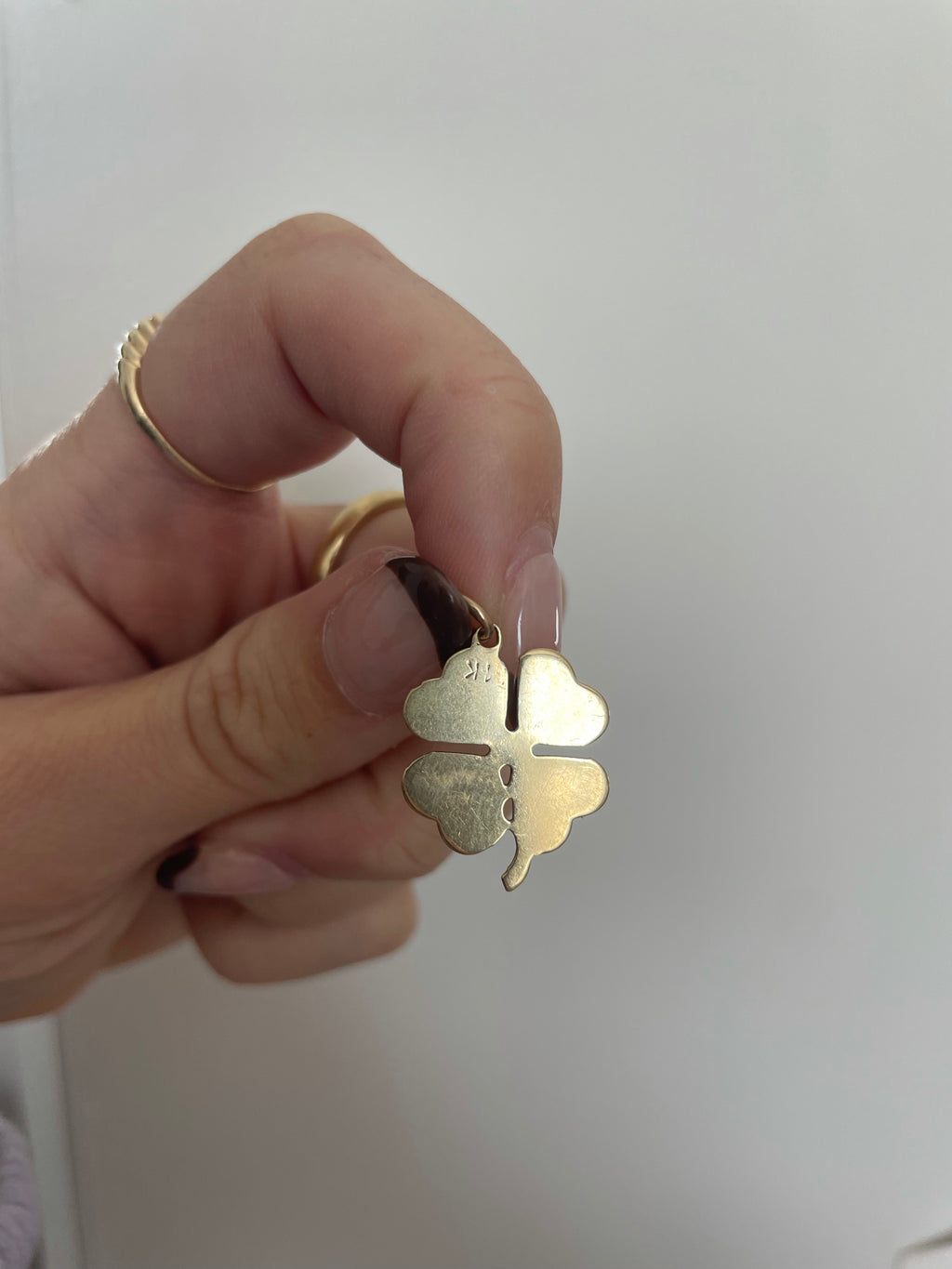 Vintage Engraved Clover