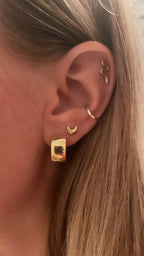 Large Huggy Snap Hoops