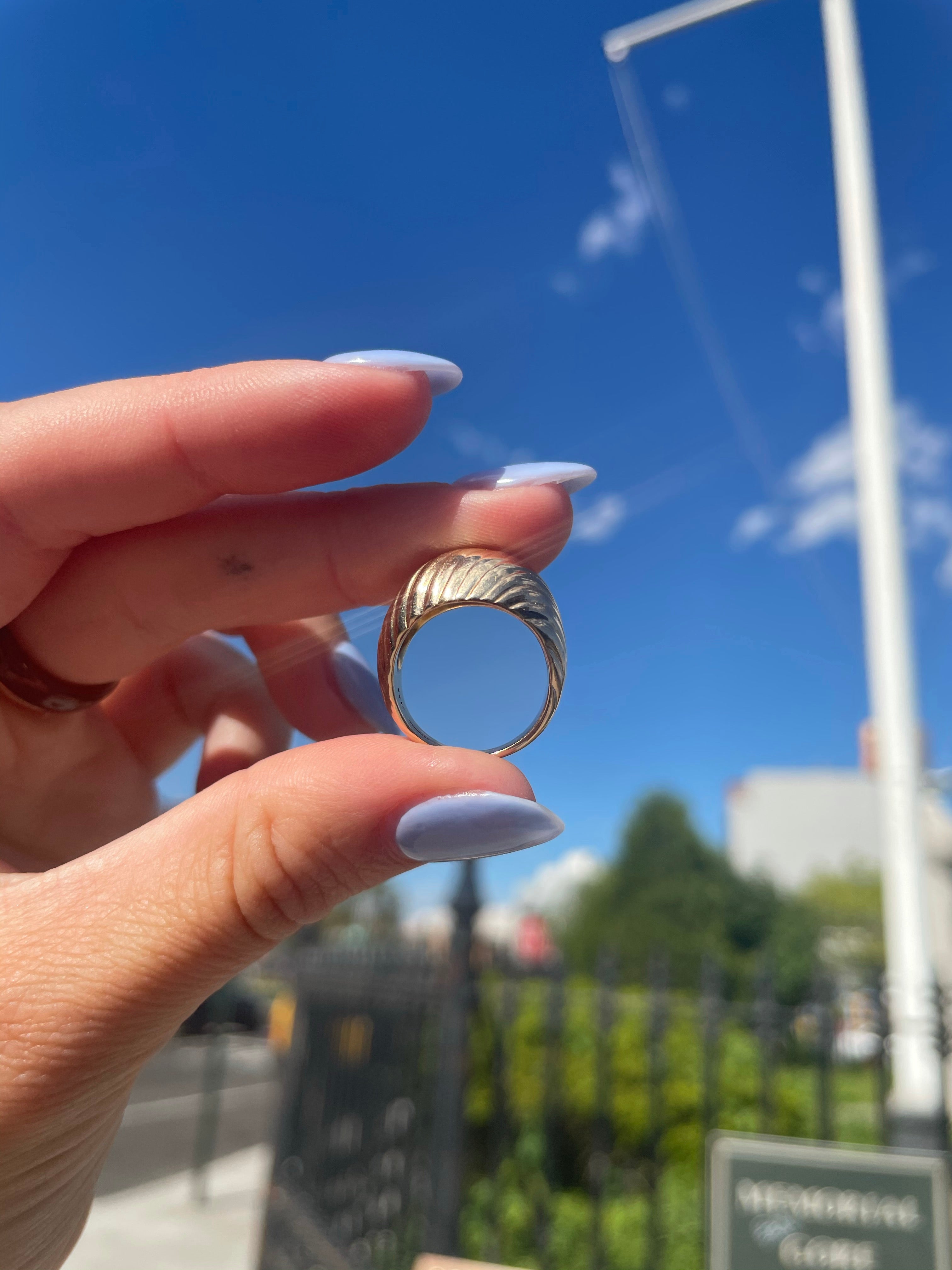 T&Co puffy shrimp ring size 5