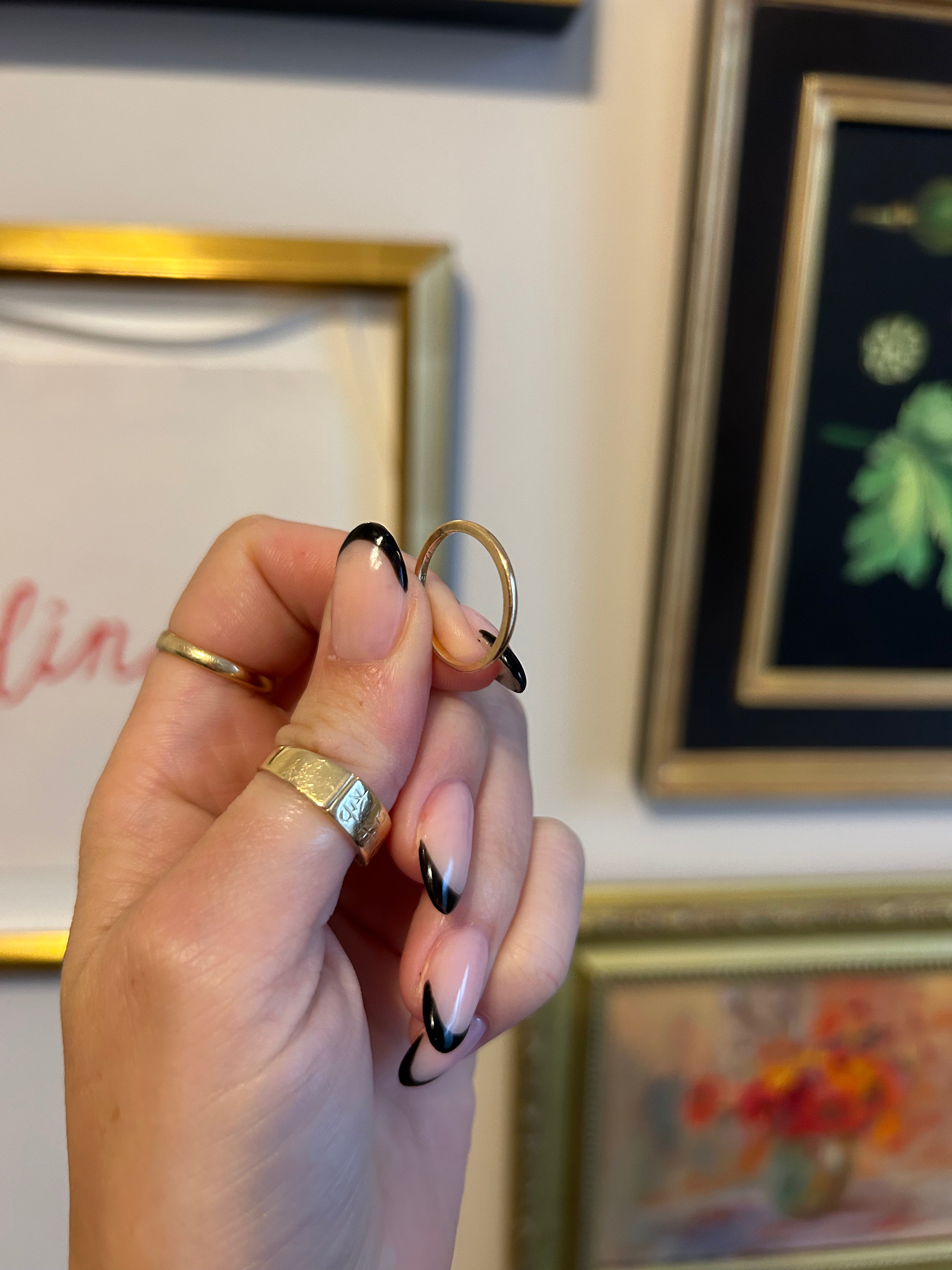 Dainty Whisper Band