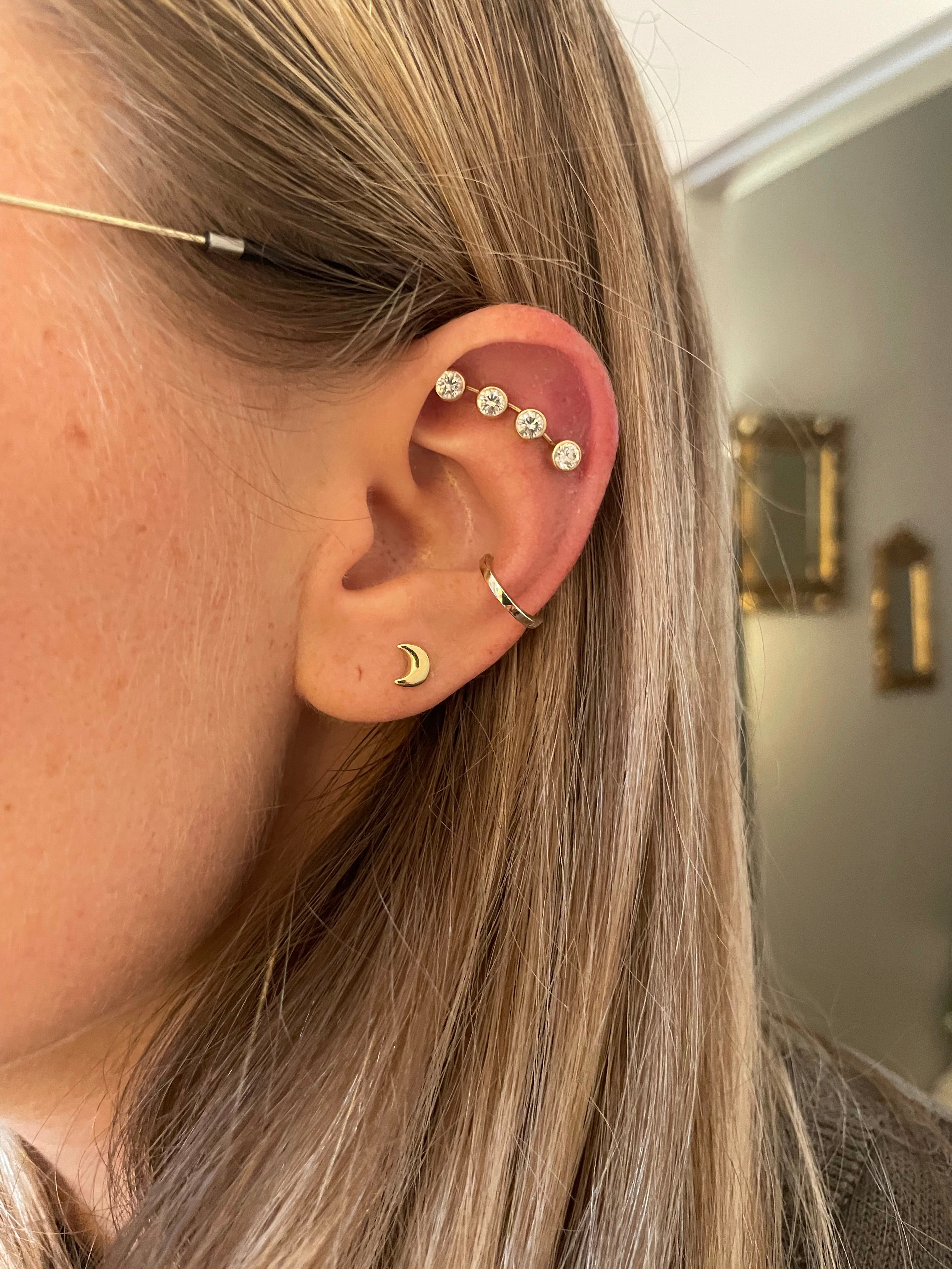 CZ Ear Wing