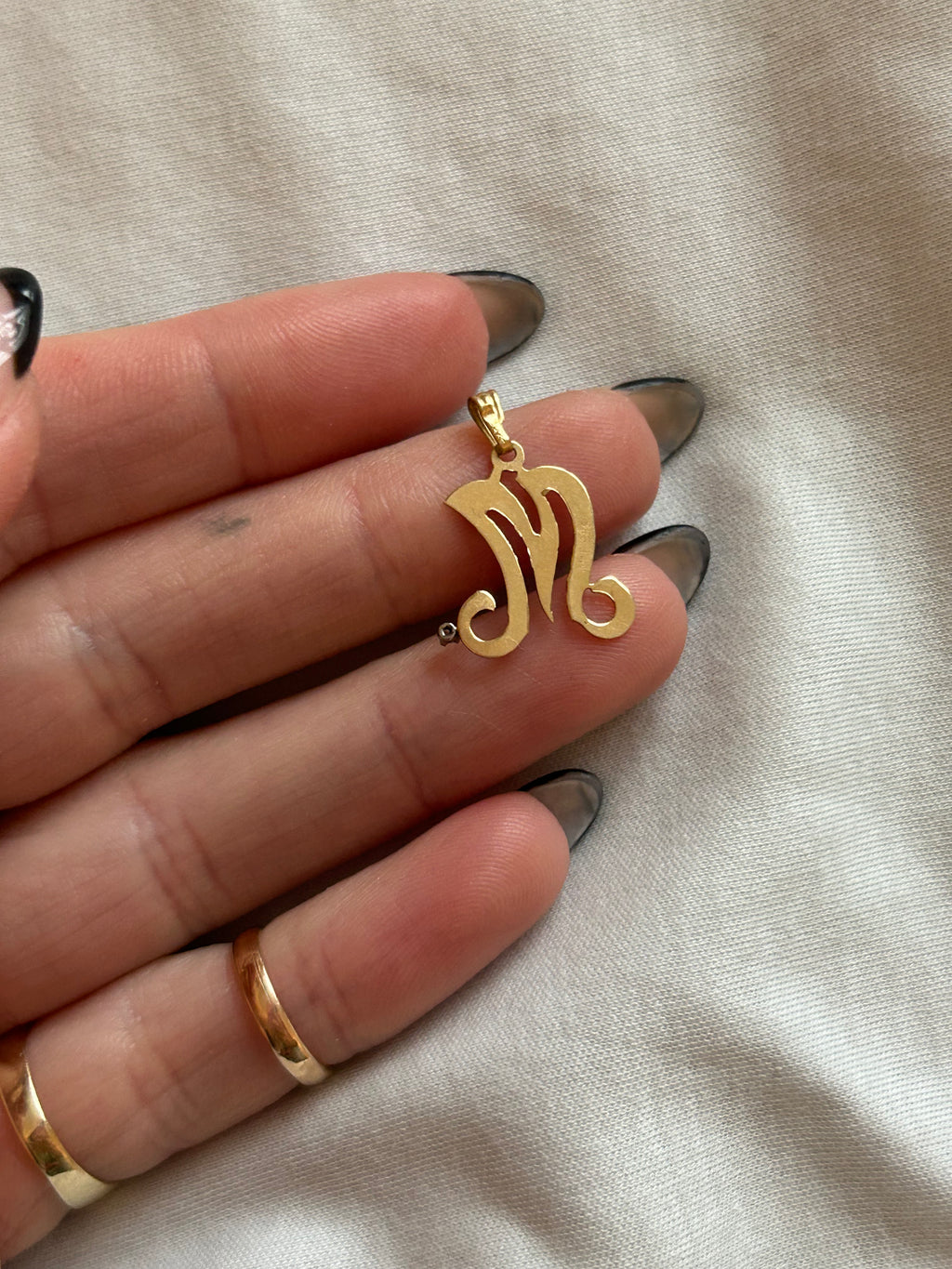 Diamond Dainty M