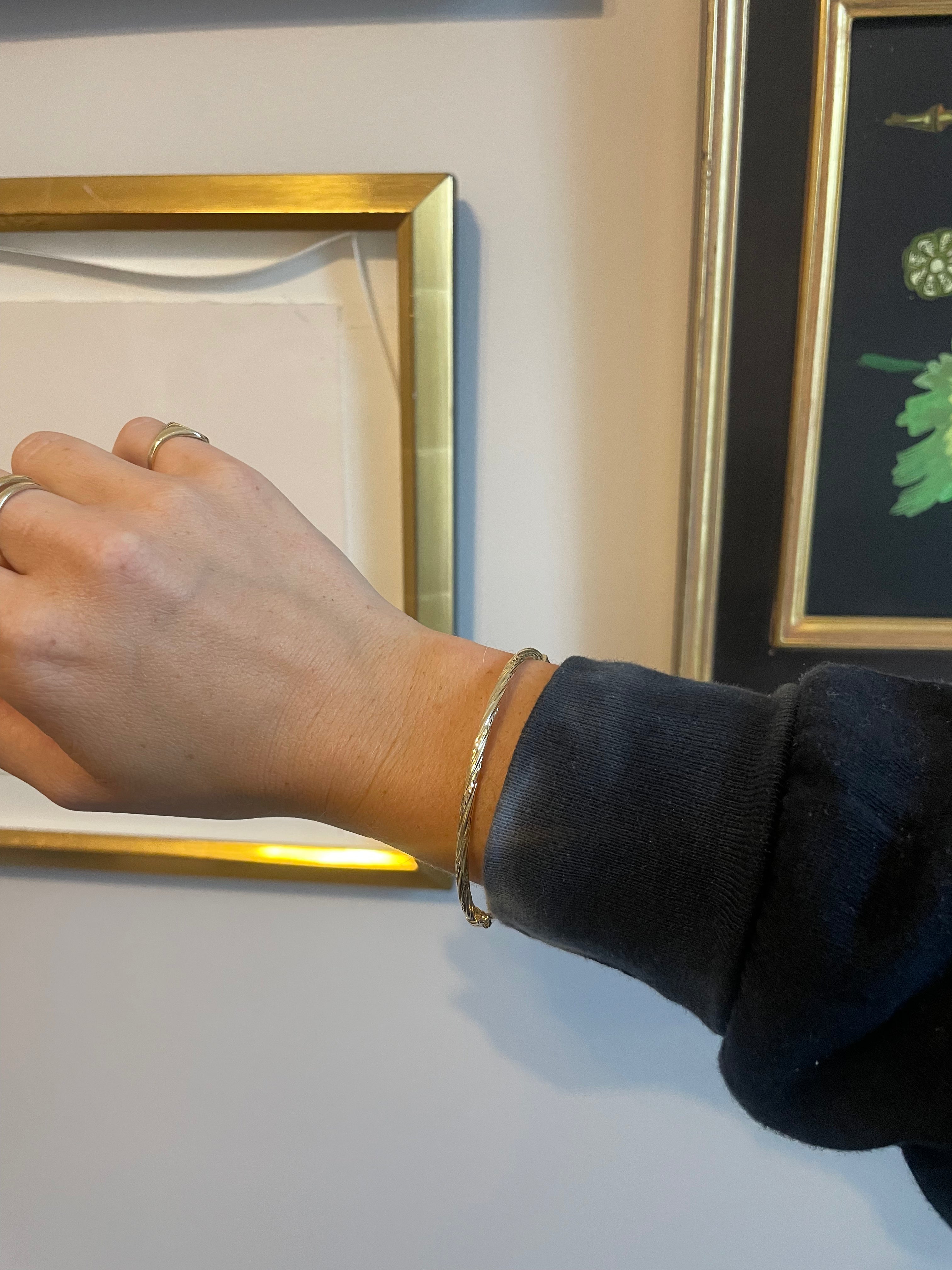 Dainty twisted bangle