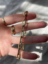 Load image into Gallery viewer, Chunky Paperclip Bracelet
