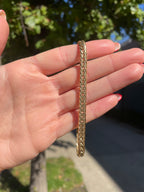 Fishtail Solid Curb Bracelet