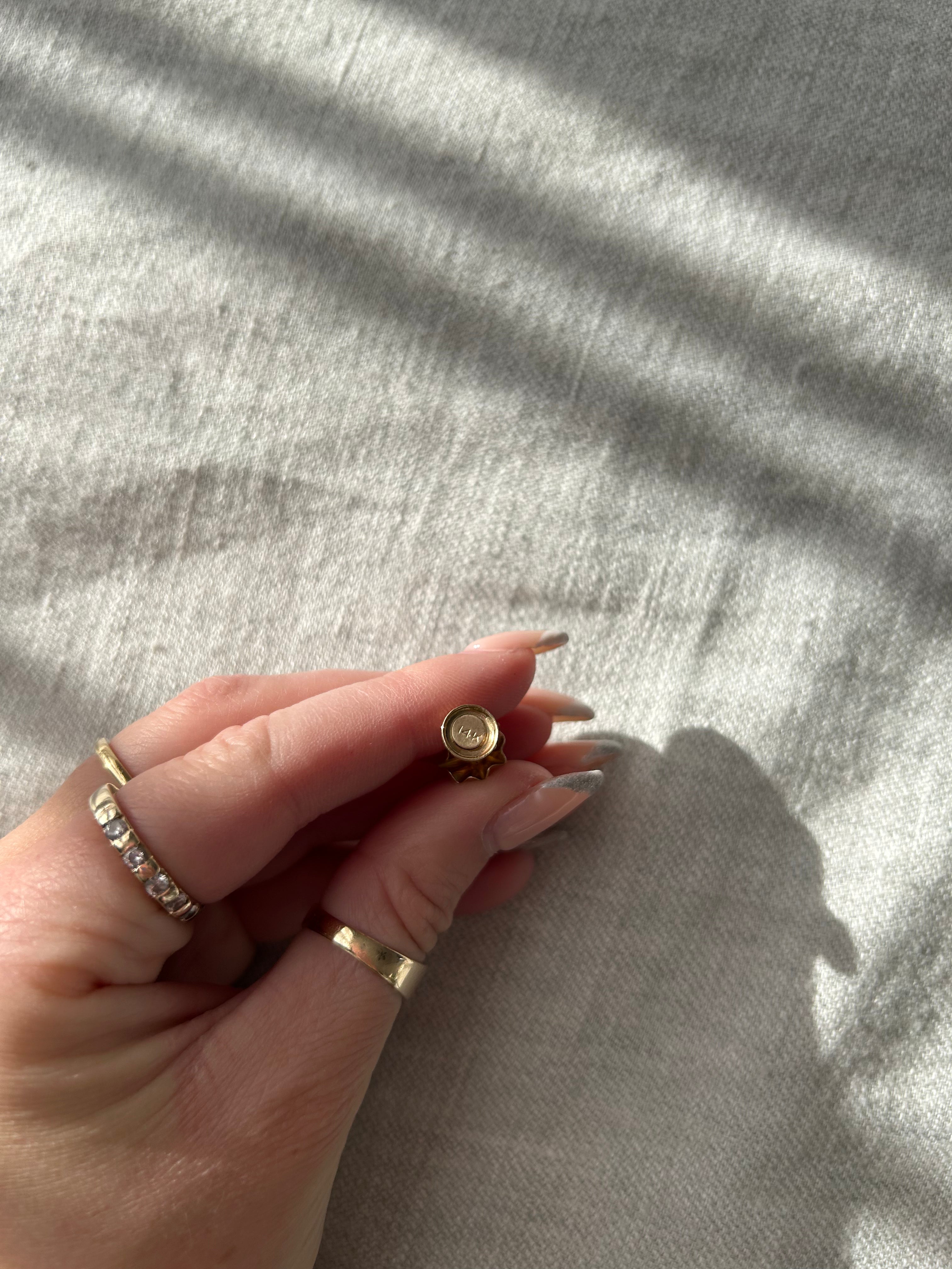 Ballerina Pearl Charm Mo