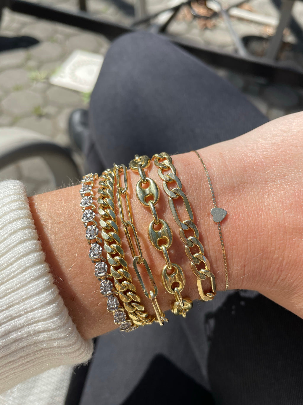 Figaro chain bracelet