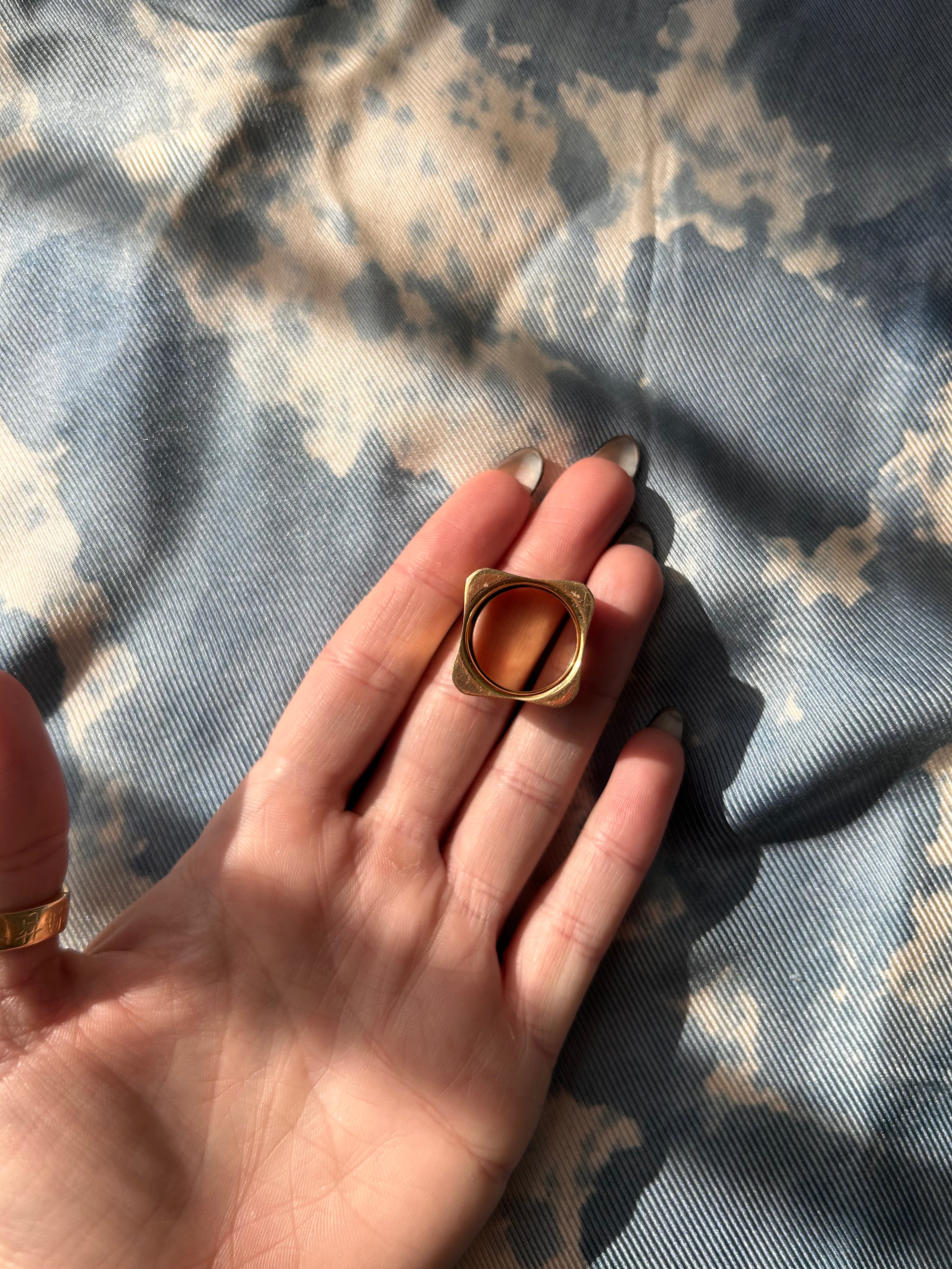 Cube Ring