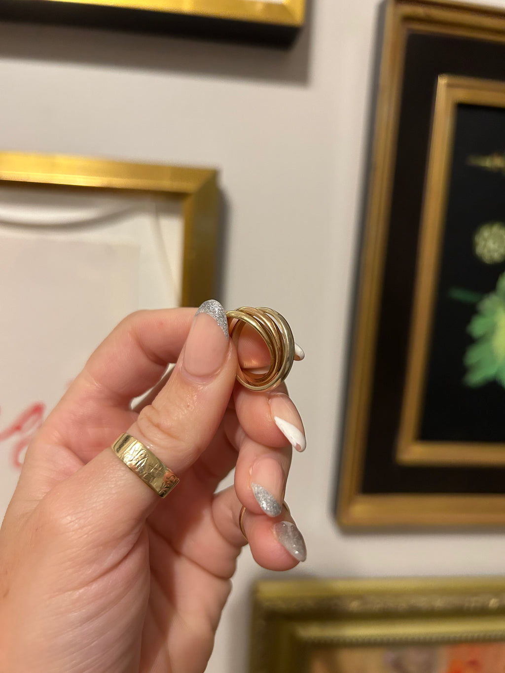 Tricolored Trinity Ring