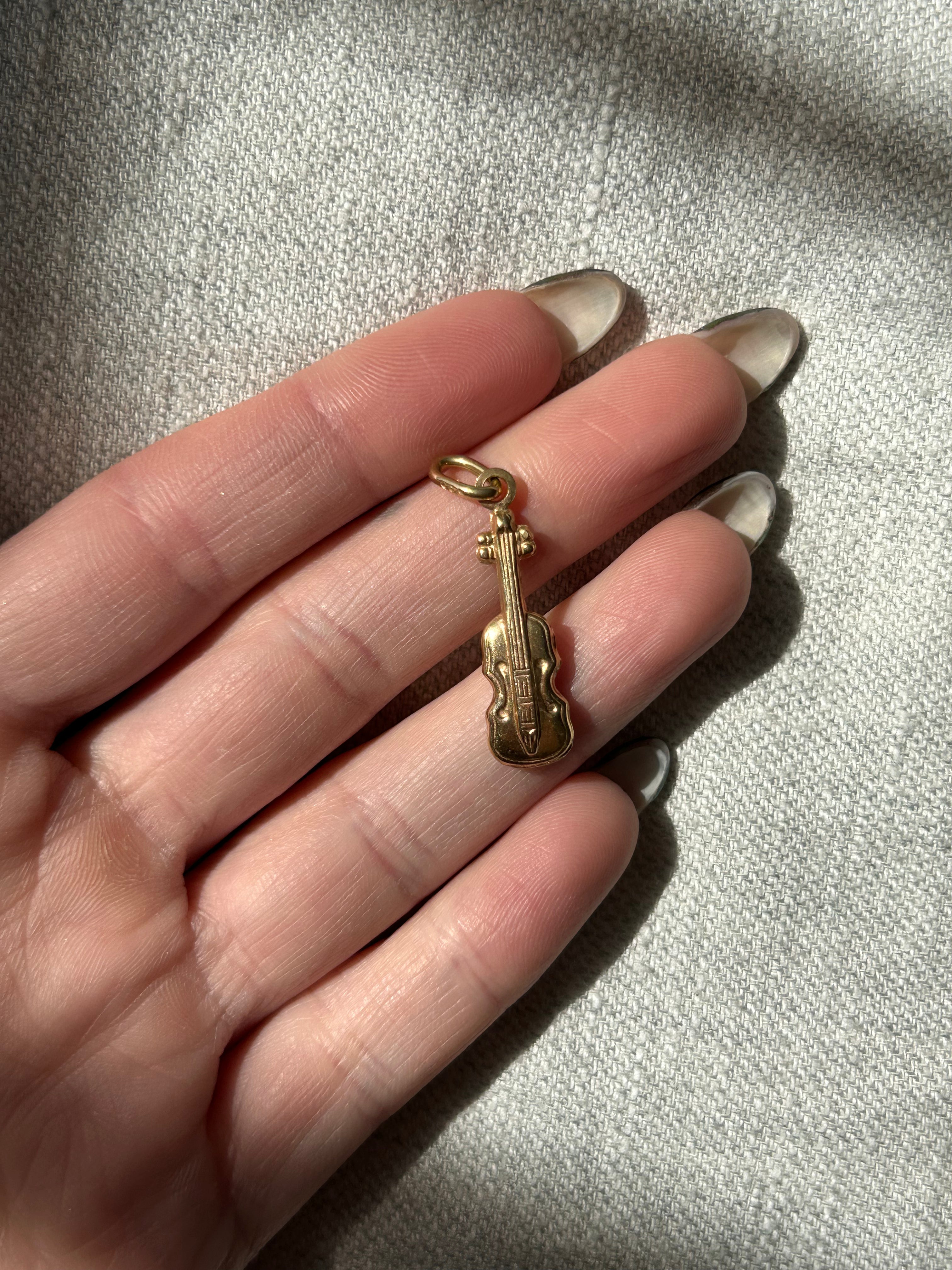 Violin Charm